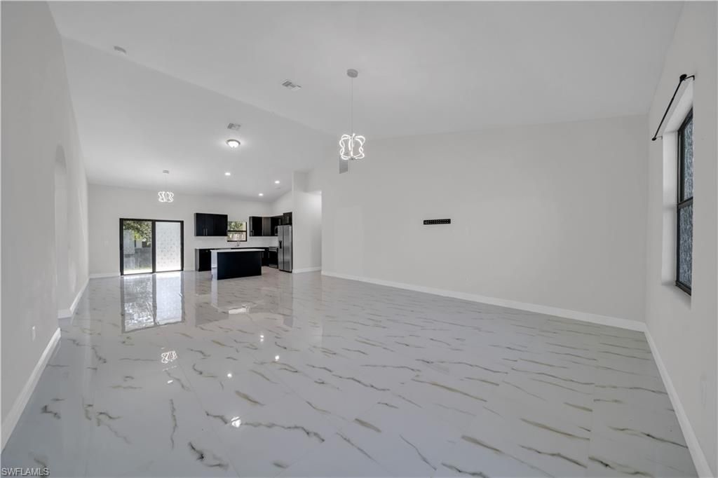 431 Pinafore AVE, LEHIGH ACRES, FL 33974 — photo 5