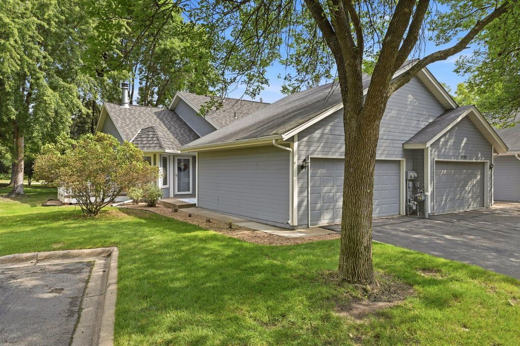 2741 River Hills Drive S, Burnsville, MN 55337 — exterior