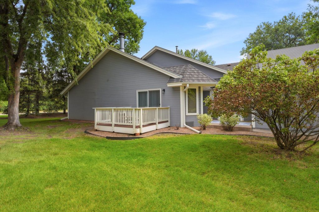2741 River Hills Drive S, Burnsville, MN 55337 — photo 2
