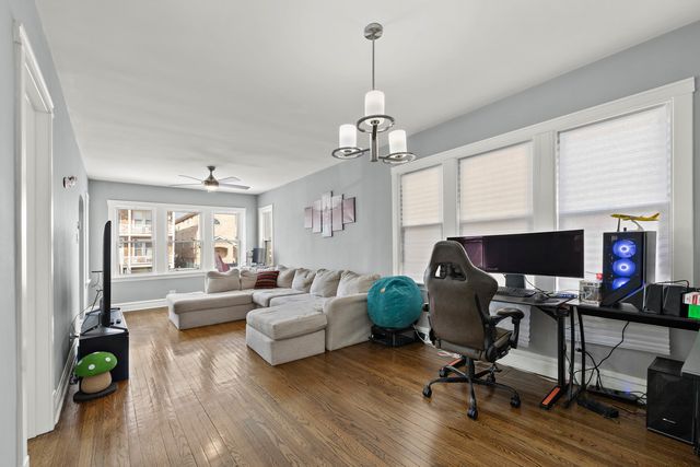 7535 W 61ST Street, Summit, IL 60501