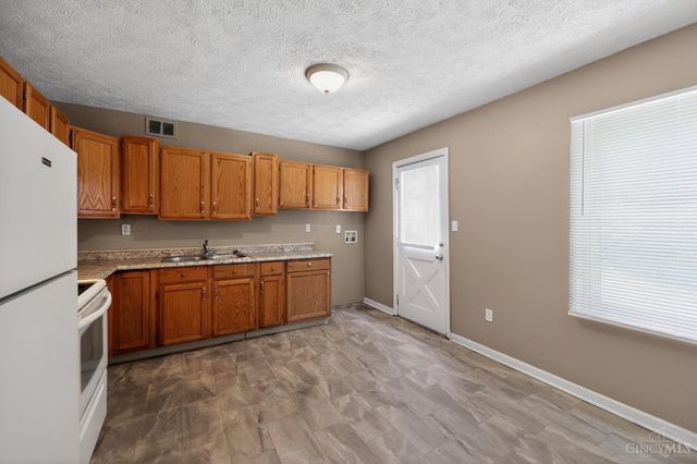 3206 Niagara, Cincinnati, OH 45251