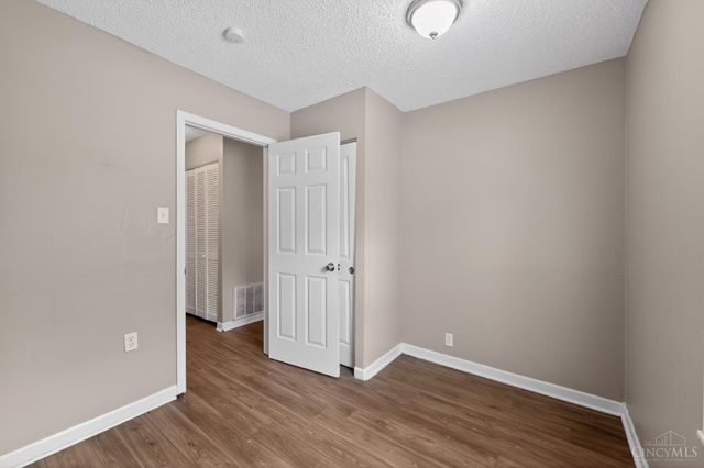 3206 Niagara, Cincinnati, OH 45251
