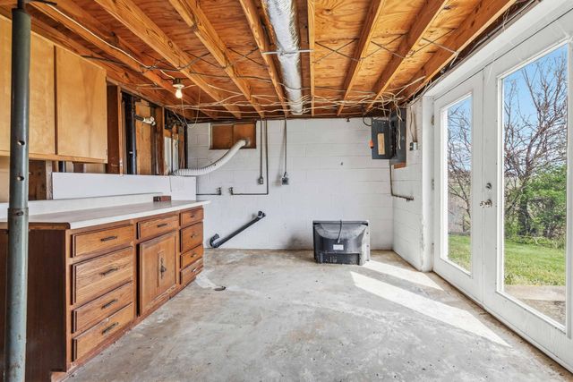 651 Panola Road, Waco, KY 40385