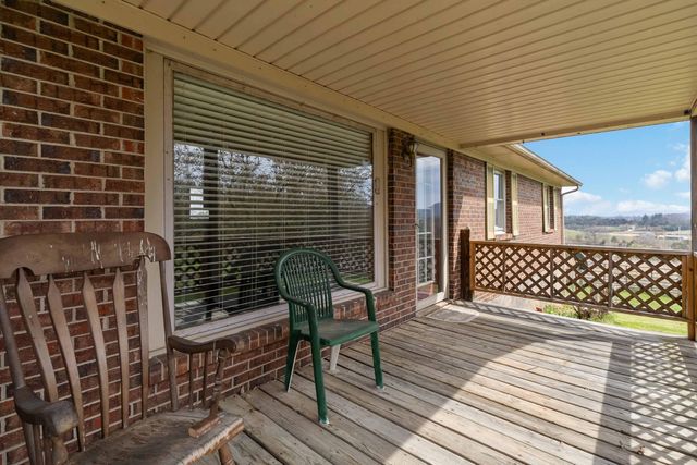 651 Panola Road, Waco, KY 40385