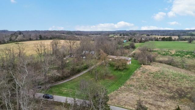 651 Panola Road, Waco, KY 40385