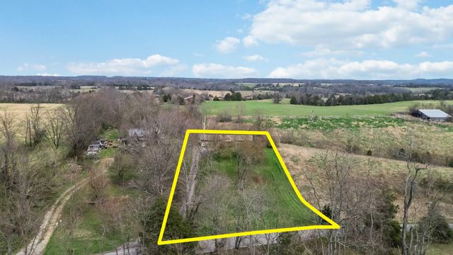 651 Panola Road, Waco, KY 40385