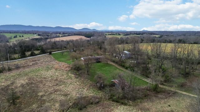 651 Panola Road, Waco, KY 40385