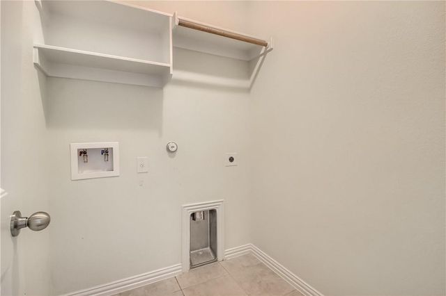 2813 Waterson ST, Pflugerville, TX 78660