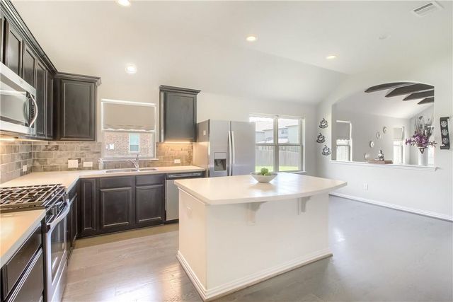 2813 Waterson ST, Pflugerville, TX 78660