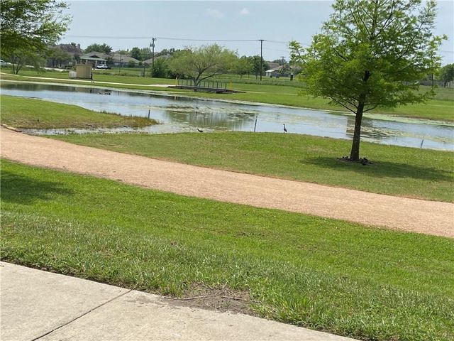 2813 Waterson ST, Pflugerville, TX 78660
