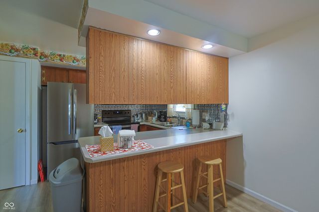 5120 Navajo Court, Columbus, IN 47203