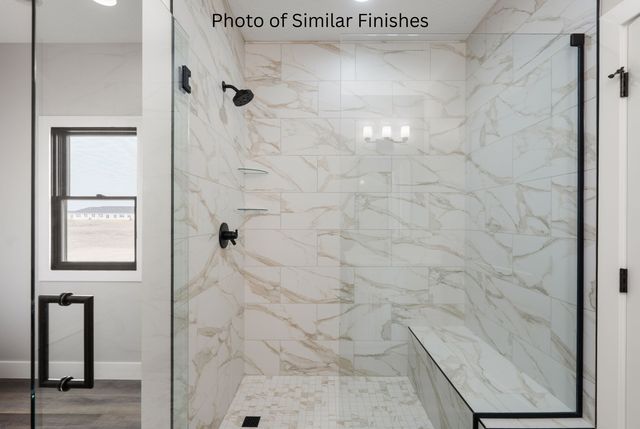 11 Viola Drive, Le Claire, IA 52753