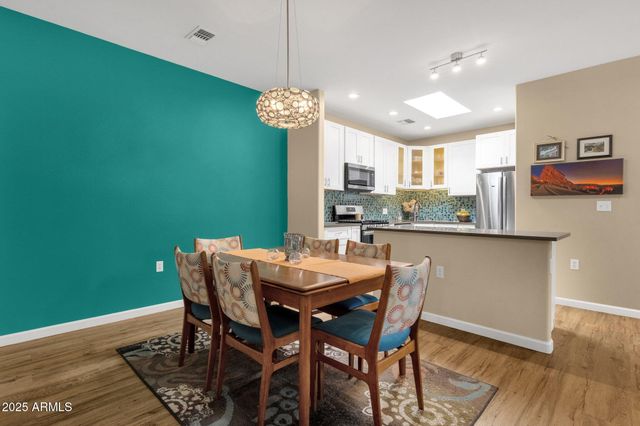 3221 N 37TH Street 10, Phoenix, AZ 85018