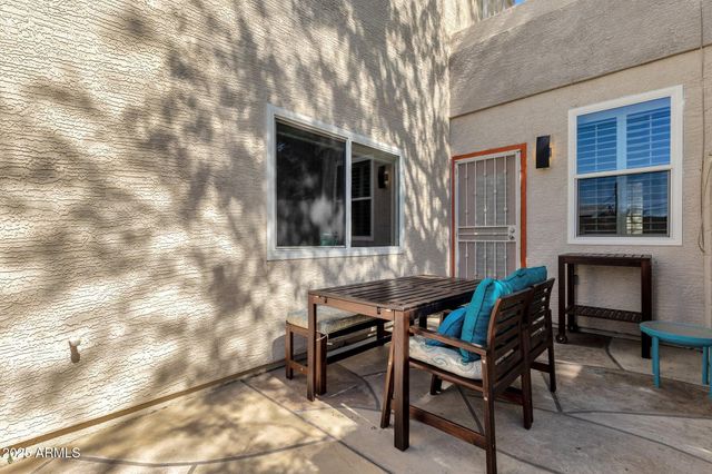 3221 N 37TH Street 10, Phoenix, AZ 85018