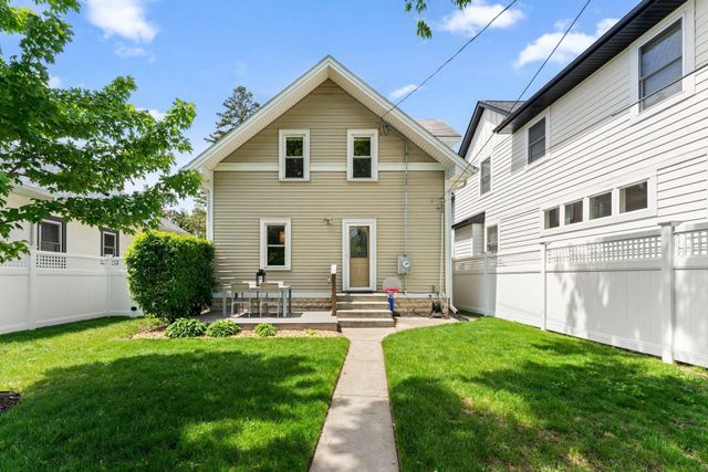 3205 46th Avenue S, Minneapolis, MN 55406
