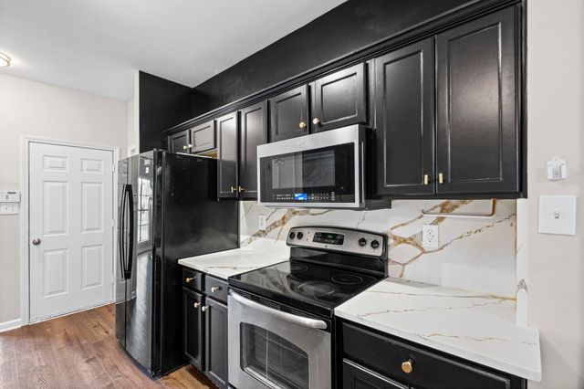 467 DIRKS CAIRN CV, Memphis, TN 38018