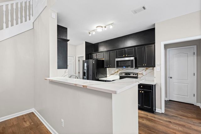 467 DIRKS CAIRN CV, Memphis, TN 38018