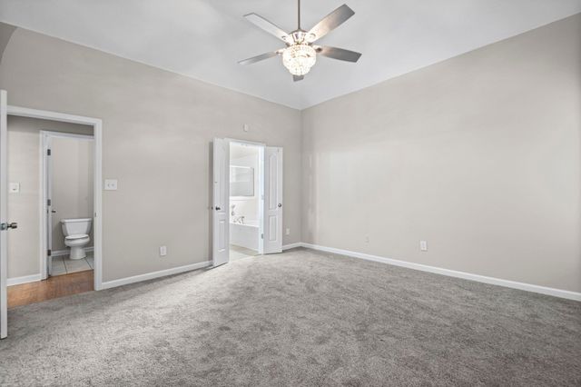 467 DIRKS CAIRN CV, Memphis, TN 38018