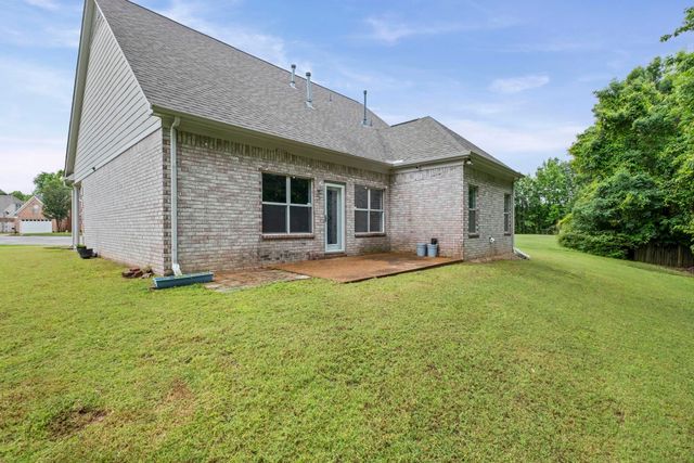 467 DIRKS CAIRN CV, Memphis, TN 38018
