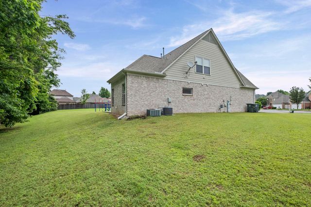 467 DIRKS CAIRN CV, Memphis, TN 38018