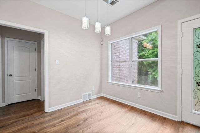 467 DIRKS CAIRN CV, Memphis, TN 38018