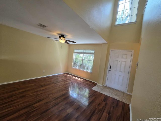 228 Anvil Pl, Cibolo, TX 78108