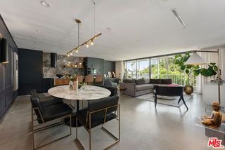 1400 N Sweetzer Avenue 301, West Hollywood, CA 90069