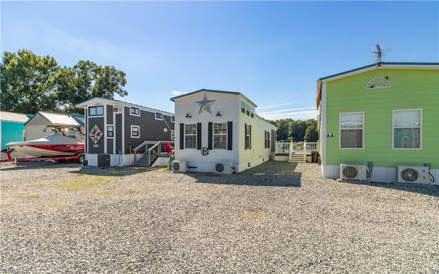 164 Old Indian Trail Z, Lexington, NC 27292