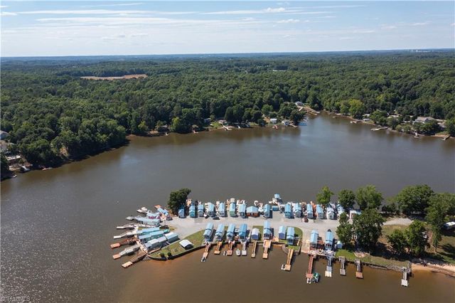 164 Old Indian Trail Z, Lexington, NC 27292