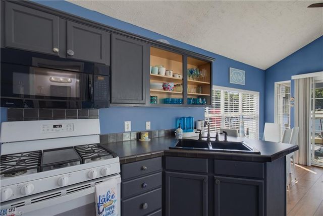 164 Old Indian Trail Z, Lexington, NC 27292