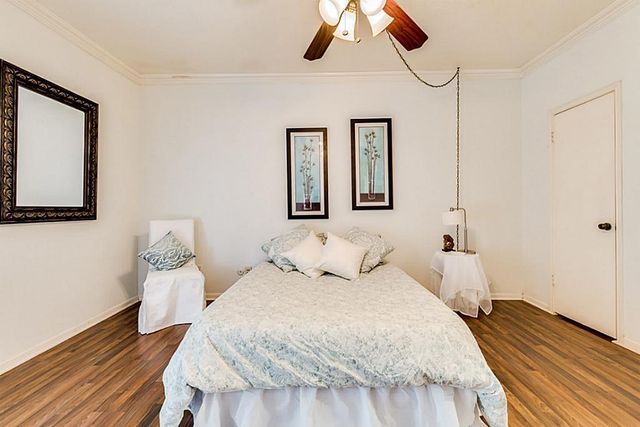 2100 Tanglewilde Street 296, Houston, TX 77063