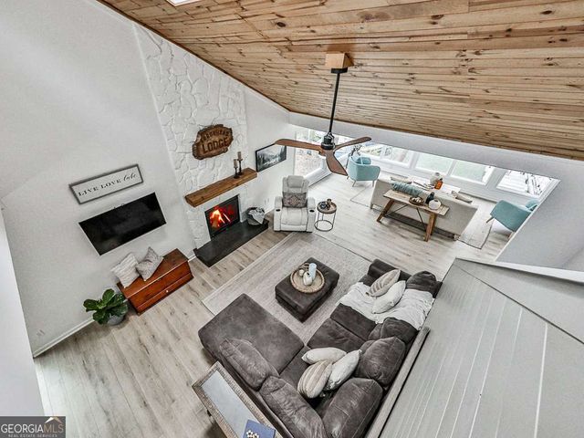 114 Narrows Loop, Waleska, GA 30183