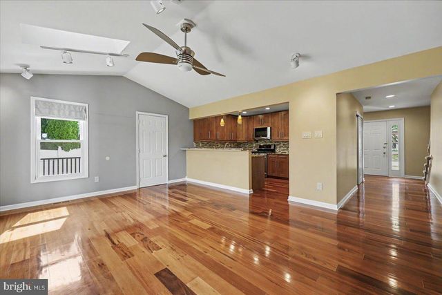 105 ABBEY DR, Royersford, PA 19468