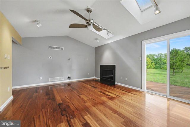 105 ABBEY DR, Royersford, PA 19468