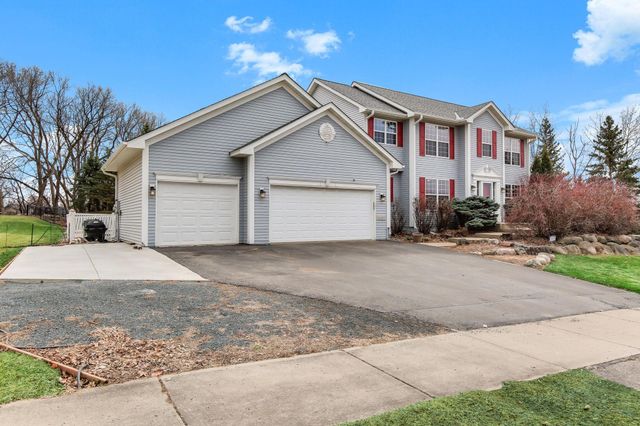 16267 Griffon Trail, Lakeville, MN 55044