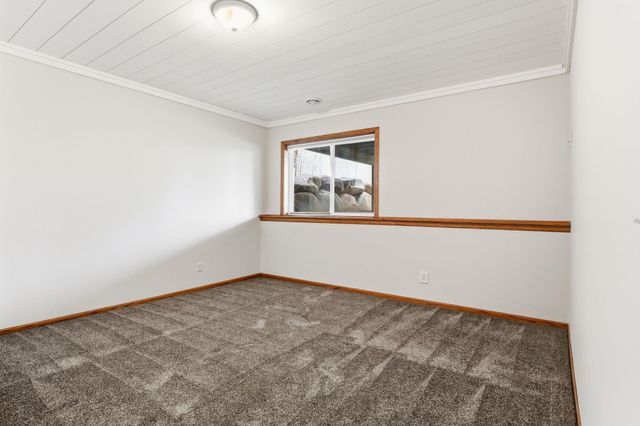 16267 Griffon Trail, Lakeville, MN 55044