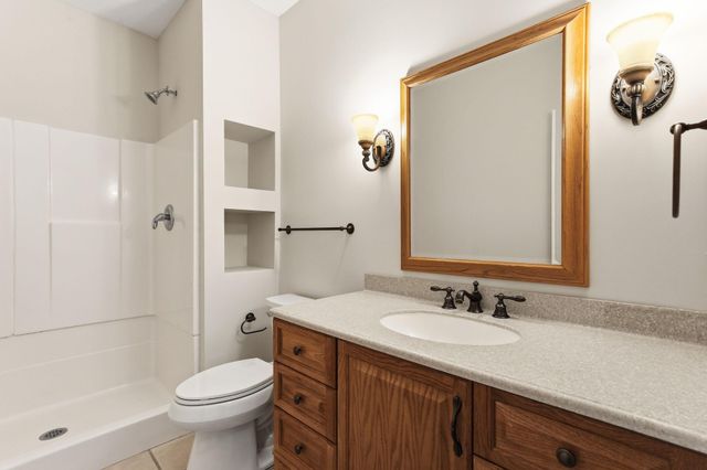 16267 Griffon Trail, Lakeville, MN 55044