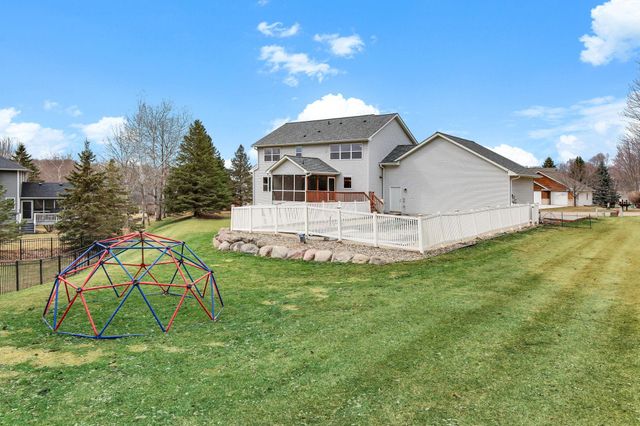 16267 Griffon Trail, Lakeville, MN 55044