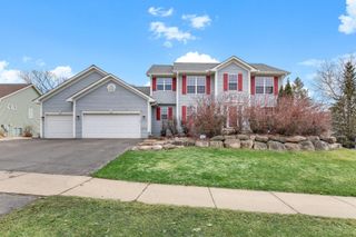 16267 Griffon Trail, Lakeville, MN 55044