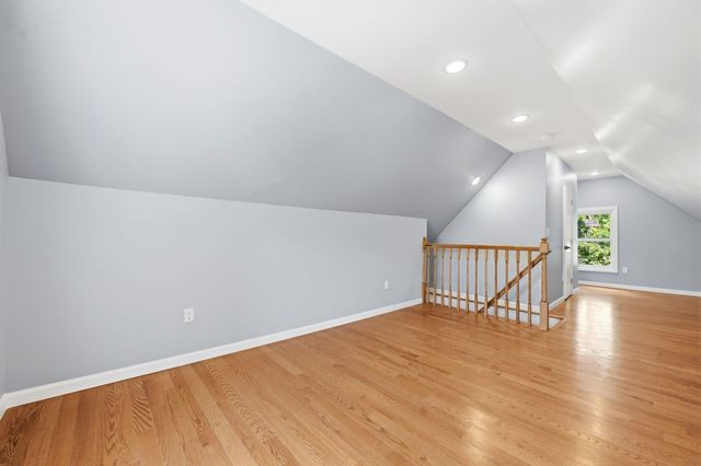 429 KENNEDY BLVD, Bayonne, NJ 07002