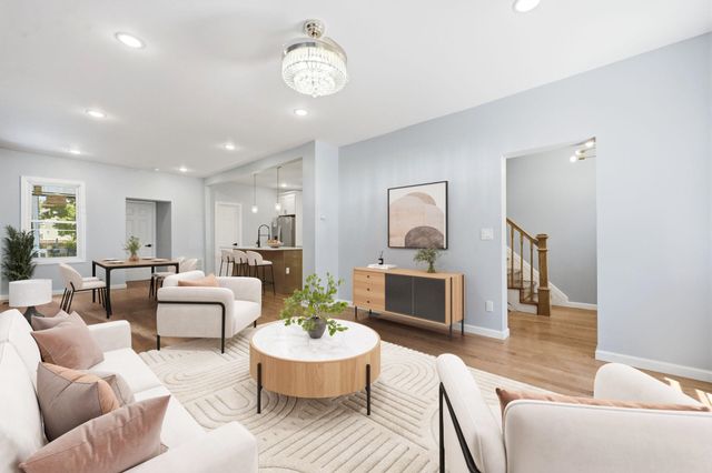 429 KENNEDY BLVD, Bayonne, NJ 07002