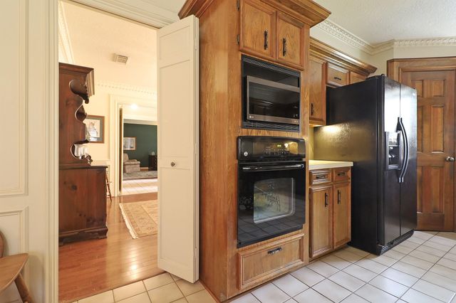 5522 Glenmere Lane, Spring, TX 77379