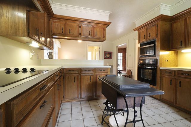 5522 Glenmere Lane, Spring, TX 77379