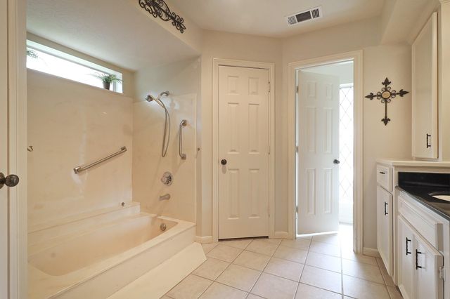 5522 Glenmere Lane, Spring, TX 77379