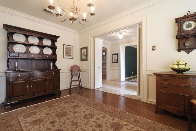 5522 Glenmere Lane, Spring, TX 77379
