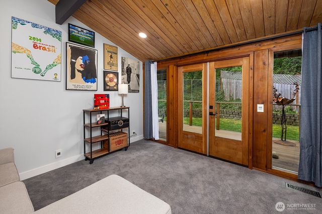 20231 37th Avenue NE, Lake Forest Park, WA 98155