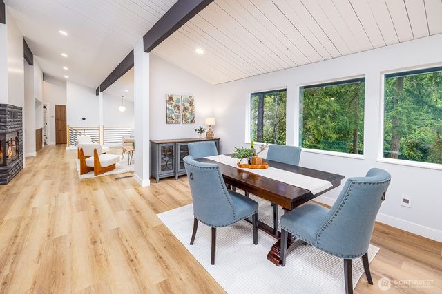 20231 37th Avenue NE, Lake Forest Park, WA 98155