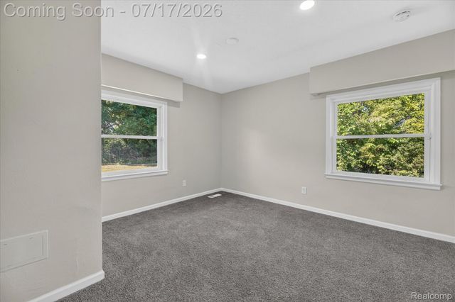 5200 Lapeer Road, Burton, MI 48509
