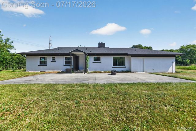 5200 Lapeer Road, Burton, MI 48509