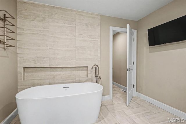 2470 Indian Tree Circle, Wildwood, MO 63038